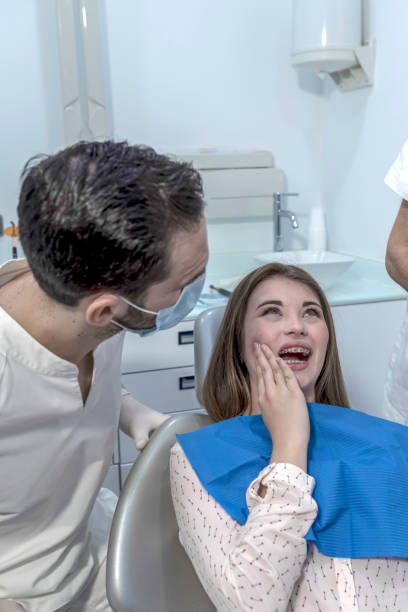 Best Pediatric Emergency Dentist in Beach, ND